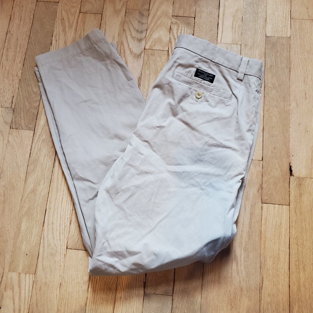 Banana Republic Khaki Tan Aiden Chino 100% Cotton Pants Men's Size 34x32